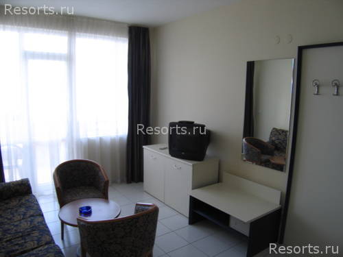Dolphin Hotel 6